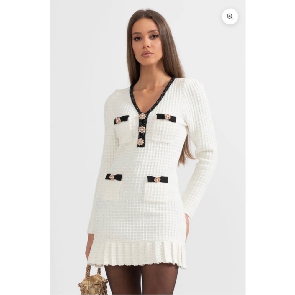 Sierra Darien Ivory Knit Dress Textured Mini Sweater Dress Women’s Size Medium